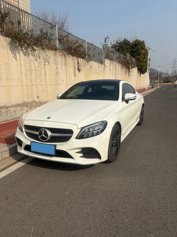 2020 Mercedes-Benz C Class 1.5T 184HP L4 9AT,autocango,china used car exporter,china ev exporter,chinese used car exporter,chinese used ev exporter