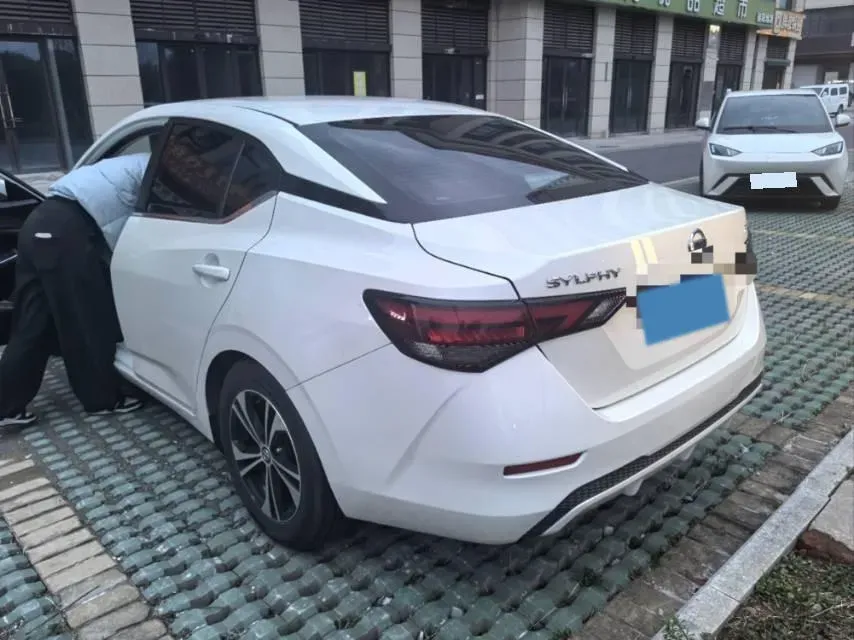 2021 Nissan Sylphy 1.6L 135HP L4 CVT,autocango,china used car exporter,china ev exporter,chinese used car exporter,chinese used ev exporter