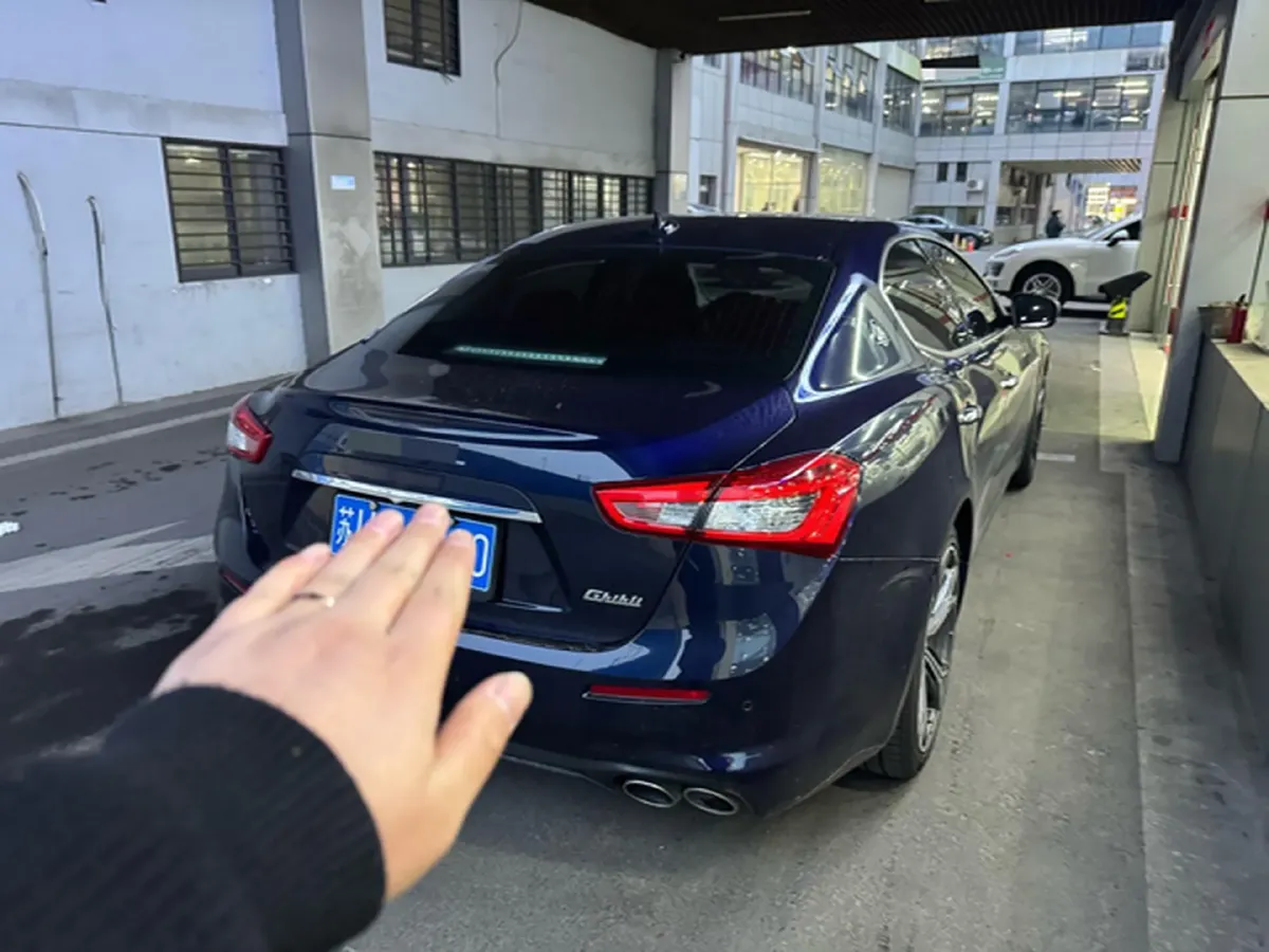 2019 Maserati Ghibli 3.0T 350HP V6 8AT,autocango,china used car exporter,china ev exporter,chinese used car exporter,chinese used ev exporter