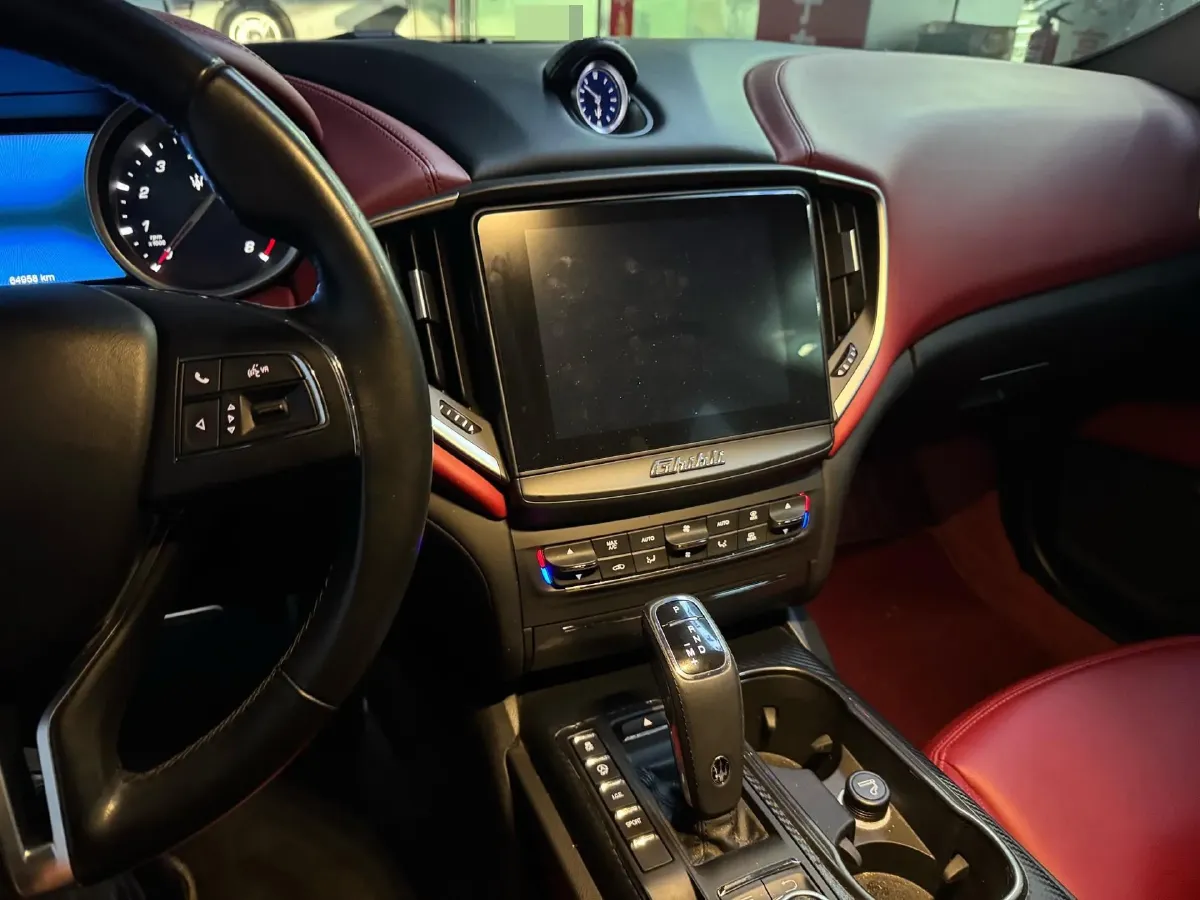 2019 Maserati Ghibli 3.0T 350HP V6 8AT,autocango,china used car exporter,china ev exporter,chinese used car exporter,chinese used ev exporter