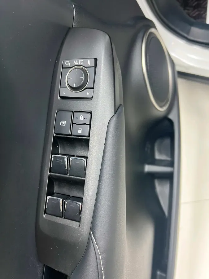 2020 Lexus NX 2.0L 150HP L4 CVT,autocango,china used car exporter,china ev exporter,chinese used car exporter,chinese used ev exporter