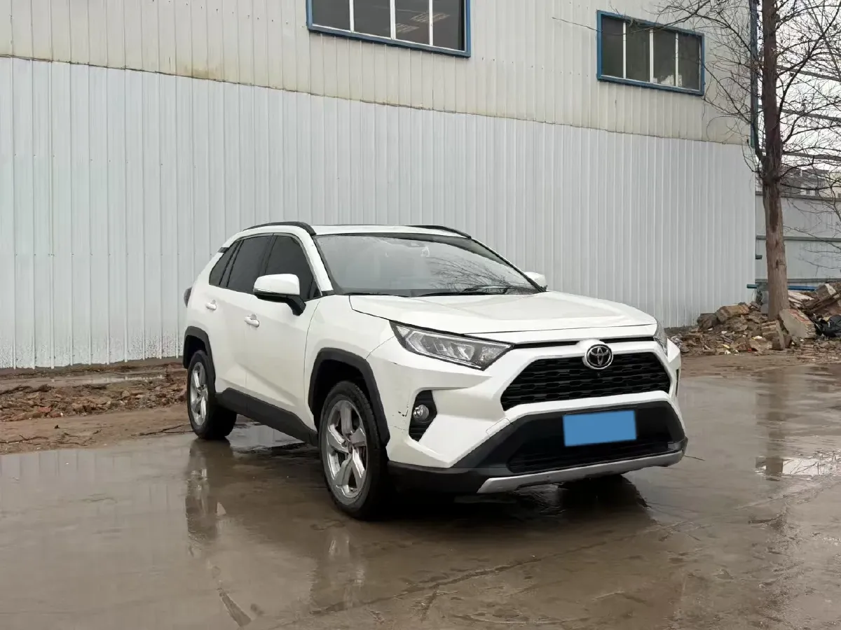 2020 Toyota RAV4 2.0L 171HP L4 CVT,autocango,china used car exporter,china ev exporter,chinese used car exporter,chinese used ev exporter