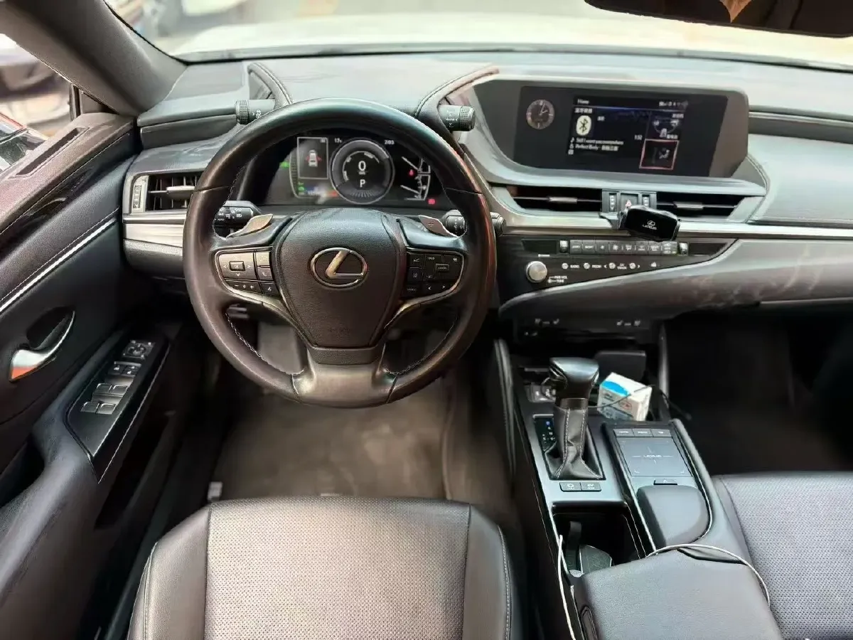 2021 Lexus ES 2.5L 178HP L4 E-CVT Hybrid,autocango,china used car exporter,china ev exporter,chinese used car exporter,chinese used ev exporter
