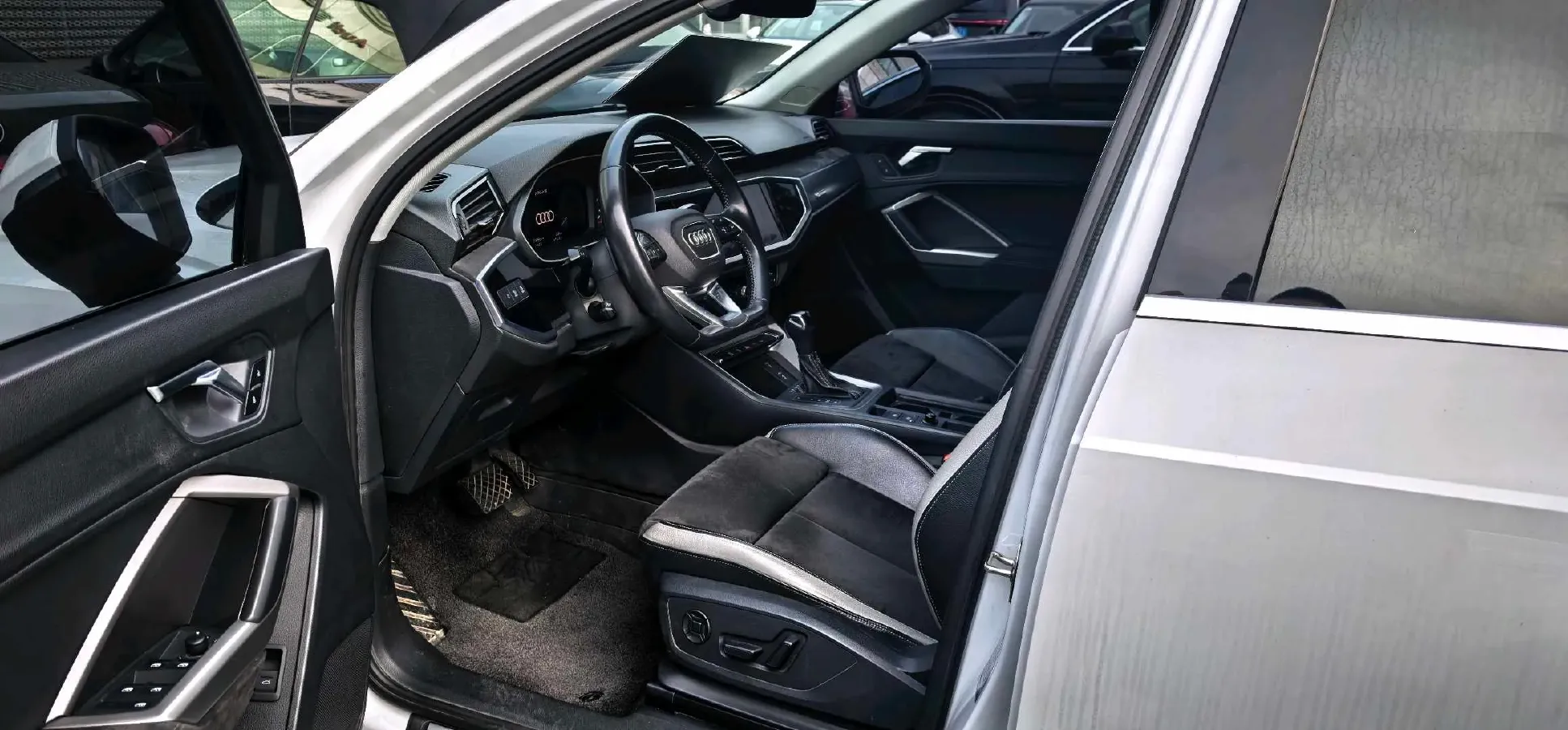 2021 Audi Q3 1.4T 150HP L4 7DCT,autocango,china used car exporter,china ev exporter,chinese used car exporter,chinese used ev exporter