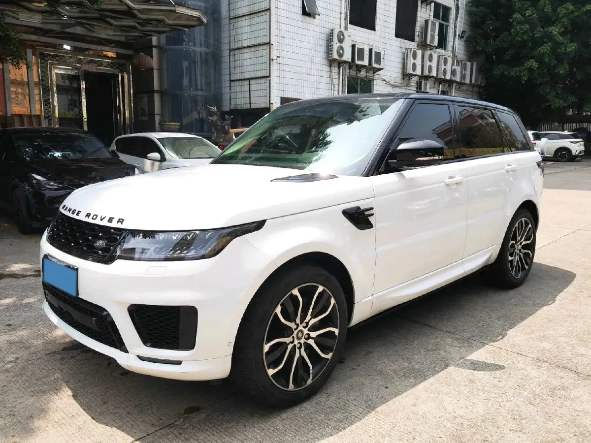 2022 Land Rover Range Rover Sport 3.0T 360HP L6 8AT,autocango,china used car exporter,china ev exporter,chinese used car exporter,chinese used ev exporter
