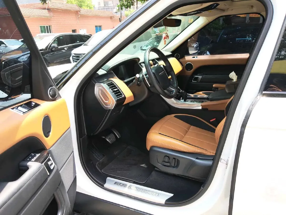 2022 Land Rover Range Rover Sport 3.0T 360HP L6 8AT,autocango,china used car exporter,china ev exporter,chinese used car exporter,chinese used ev exporter