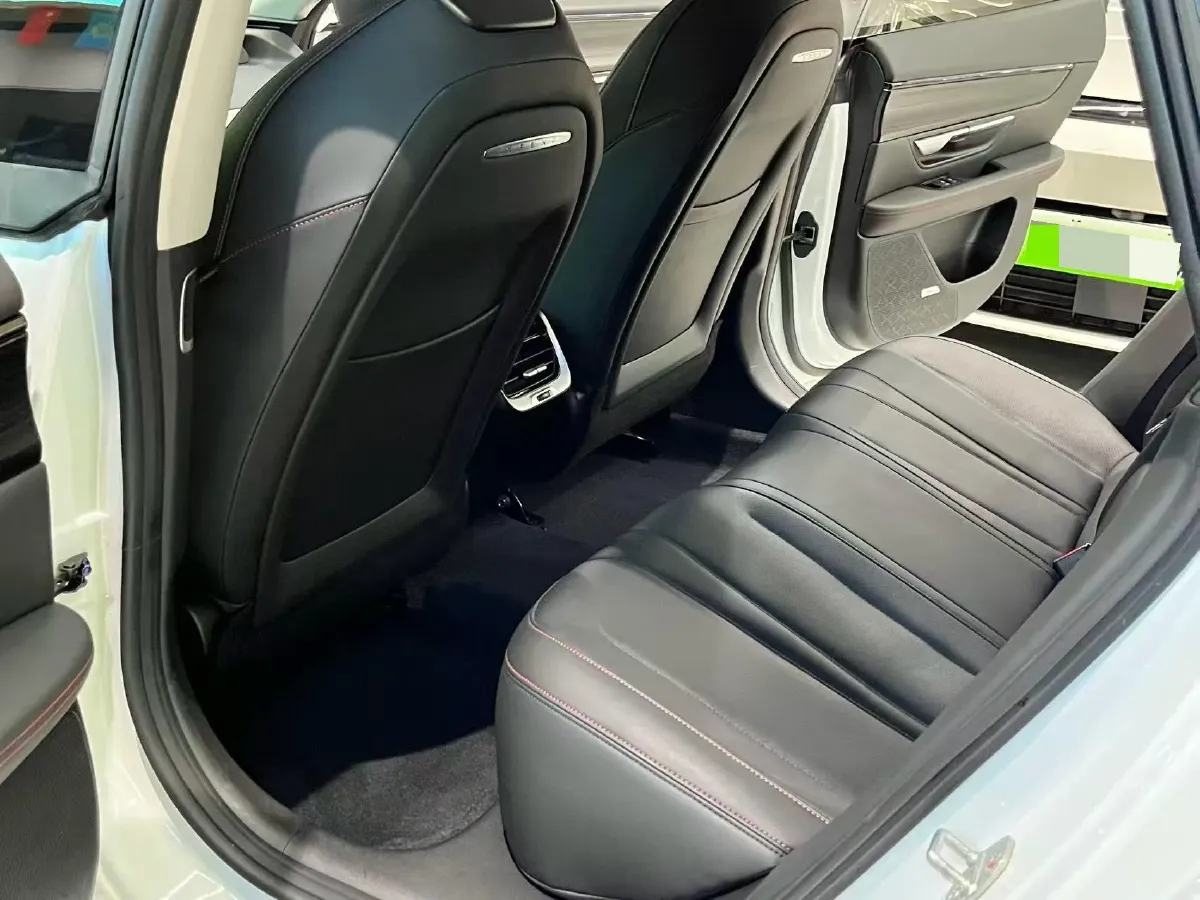 2022 Buick EnvisionS 2.0T 237HP L4 9AT,autocango,china used car exporter,china ev exporter,chinese used car exporter,chinese used ev exporter