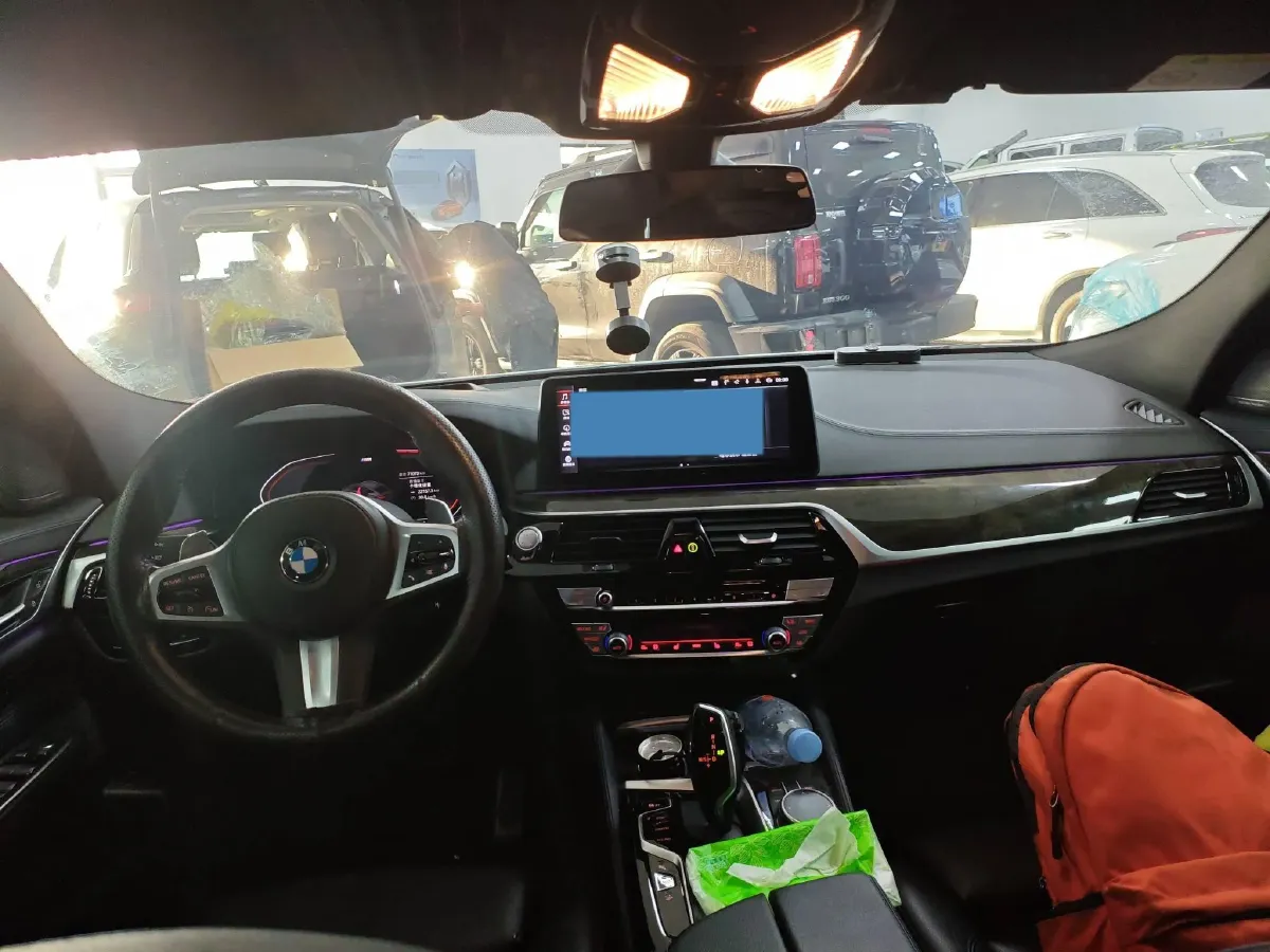 2021 BMW 6 Series GT 2.0T 258HP L4 8AT,autocango,china used car exporter,china ev exporter,chinese used car exporter,chinese used ev exporter