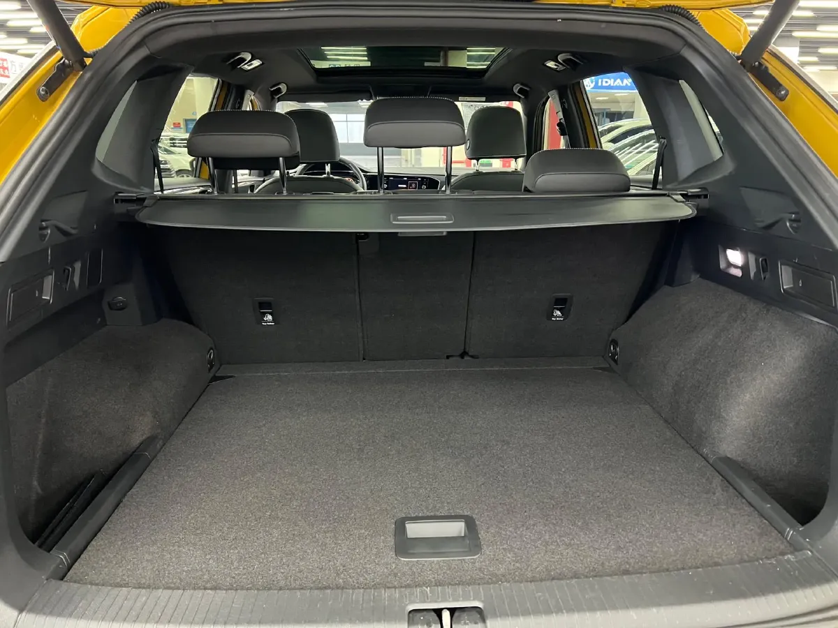 2019 Mercedes-Benz GLA Class 1.6T 156HP L4 7DCT,autocango,china used car exporter,china ev exporter,chinese used car exporter,chinese used ev exporter