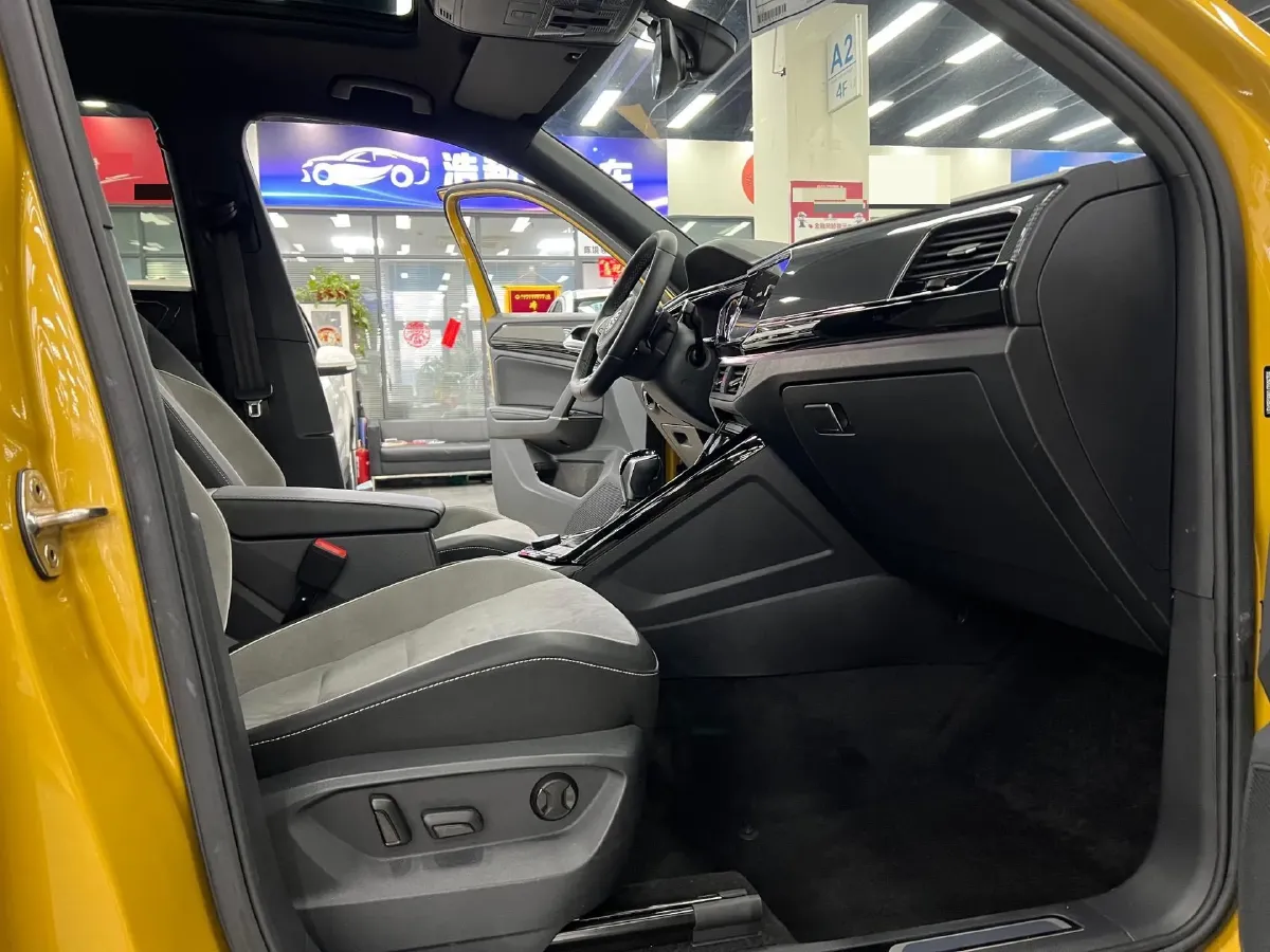 2019 Mercedes-Benz GLA Class 1.6T 156HP L4 7DCT,autocango,china used car exporter,china ev exporter,chinese used car exporter,chinese used ev exporter