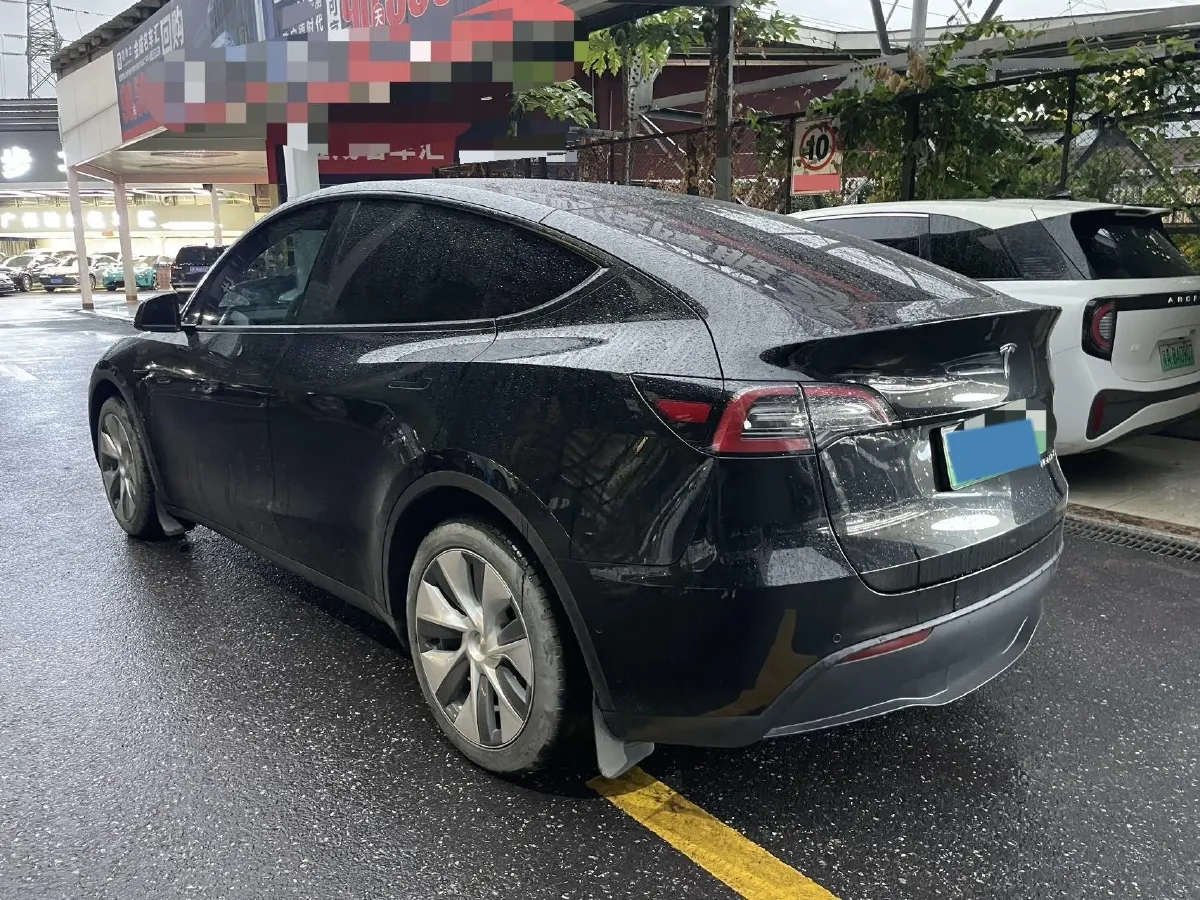 2022 Tesla Model Y BEV 60KWH,autocango,china used car exporter,china ev exporter,chinese used car exporter,chinese used ev exporter