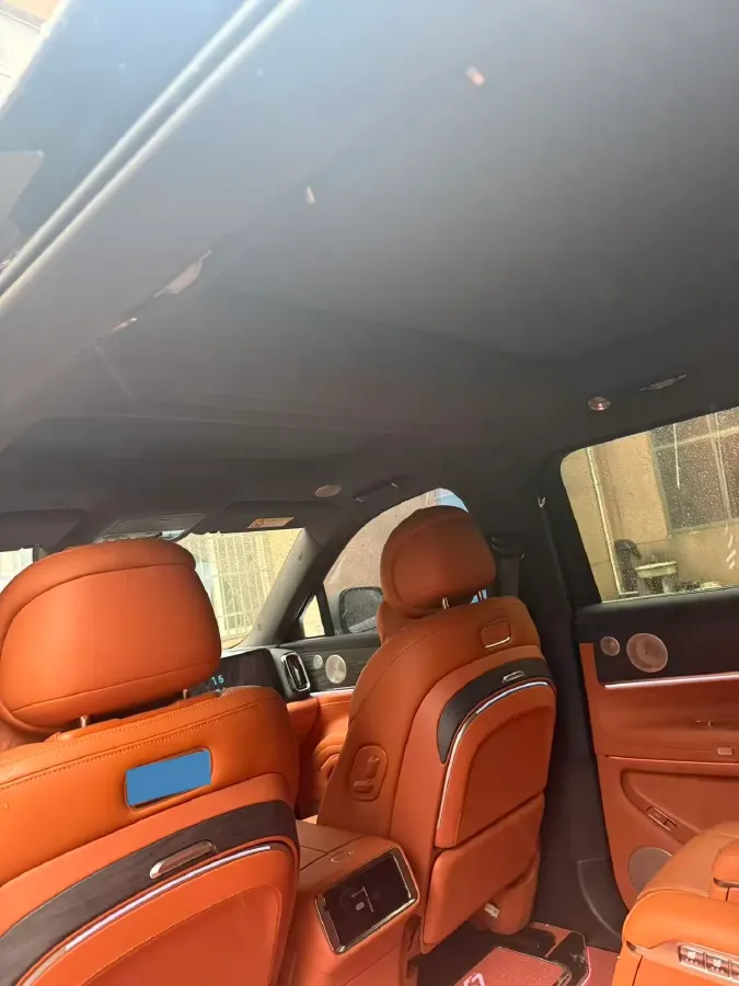 2025 AITO AITO M9 REEV 160HP REEV 52KWH,autocango,china used car exporter,china ev exporter,chinese used car exporter,chinese used ev exporter