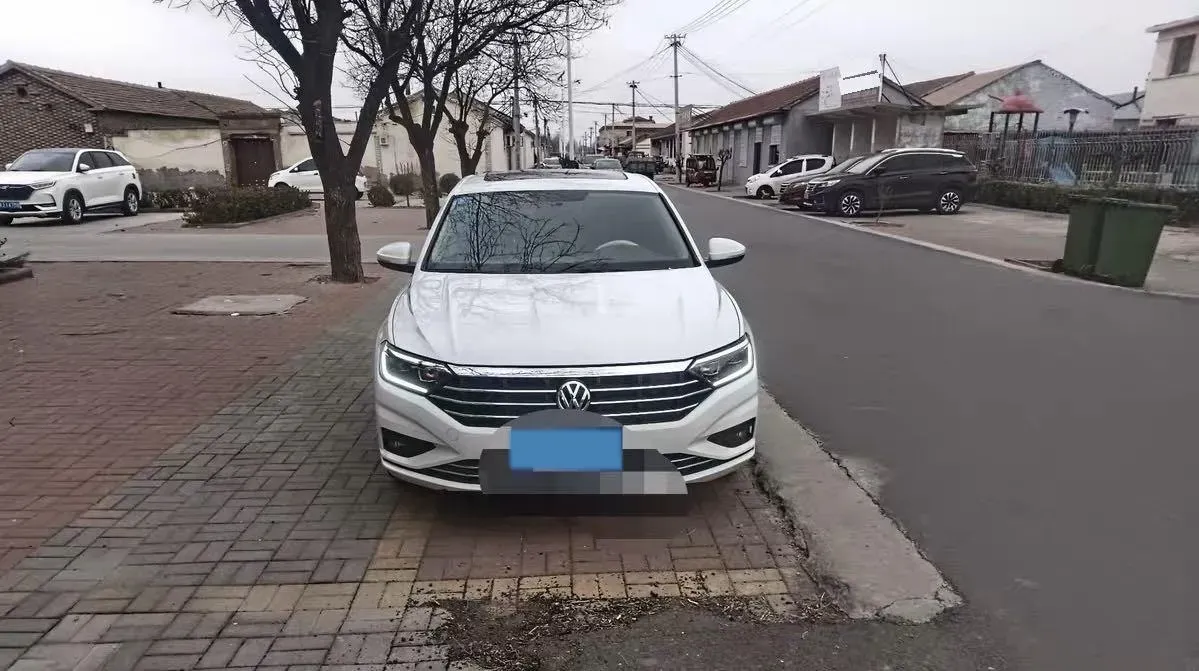 2020 Volkswagen Sagitar 1.2T 116HP L4 5MT,autocango,china used car exporter,china ev exporter,chinese used car exporter,chinese used ev exporter