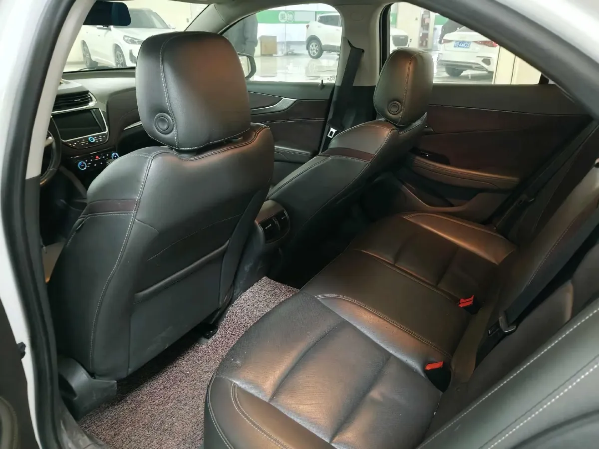 2018 Chevrolet Malibu 1.5T 170HP L4 6AT,autocango,china used car exporter,china ev exporter,chinese used car exporter,chinese used ev exporter