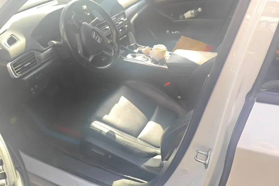 2022 Honda Accord 2.0L 146HP L4 E-CVT Hybrid,autocango,china used car exporter,china ev exporter,chinese used car exporter,chinese used ev exporter