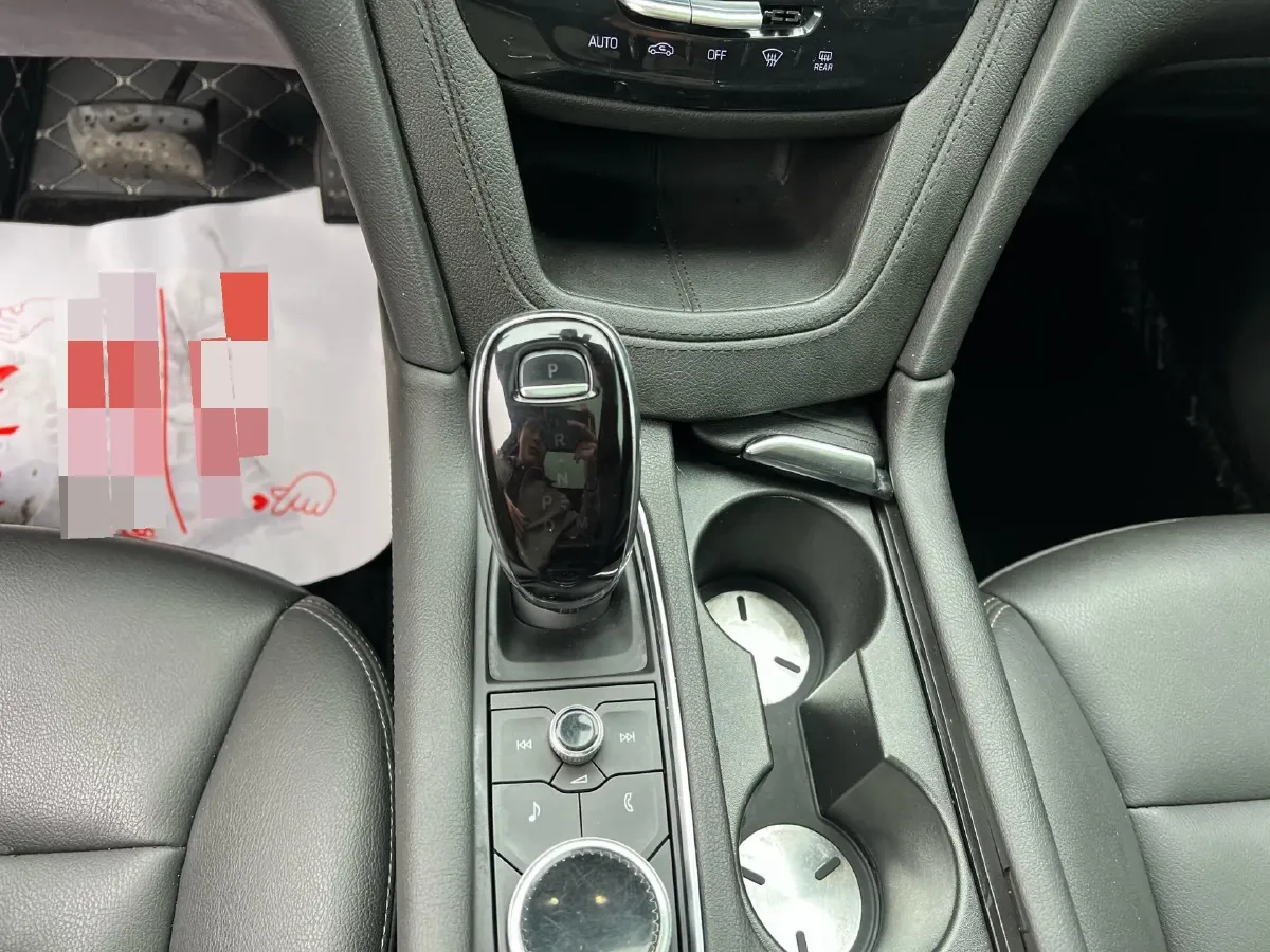 2021 Cadillac XT6 2.0T 237HP L4 9AT,autocango,china used car exporter,china ev exporter,chinese used car exporter,chinese used ev exporter