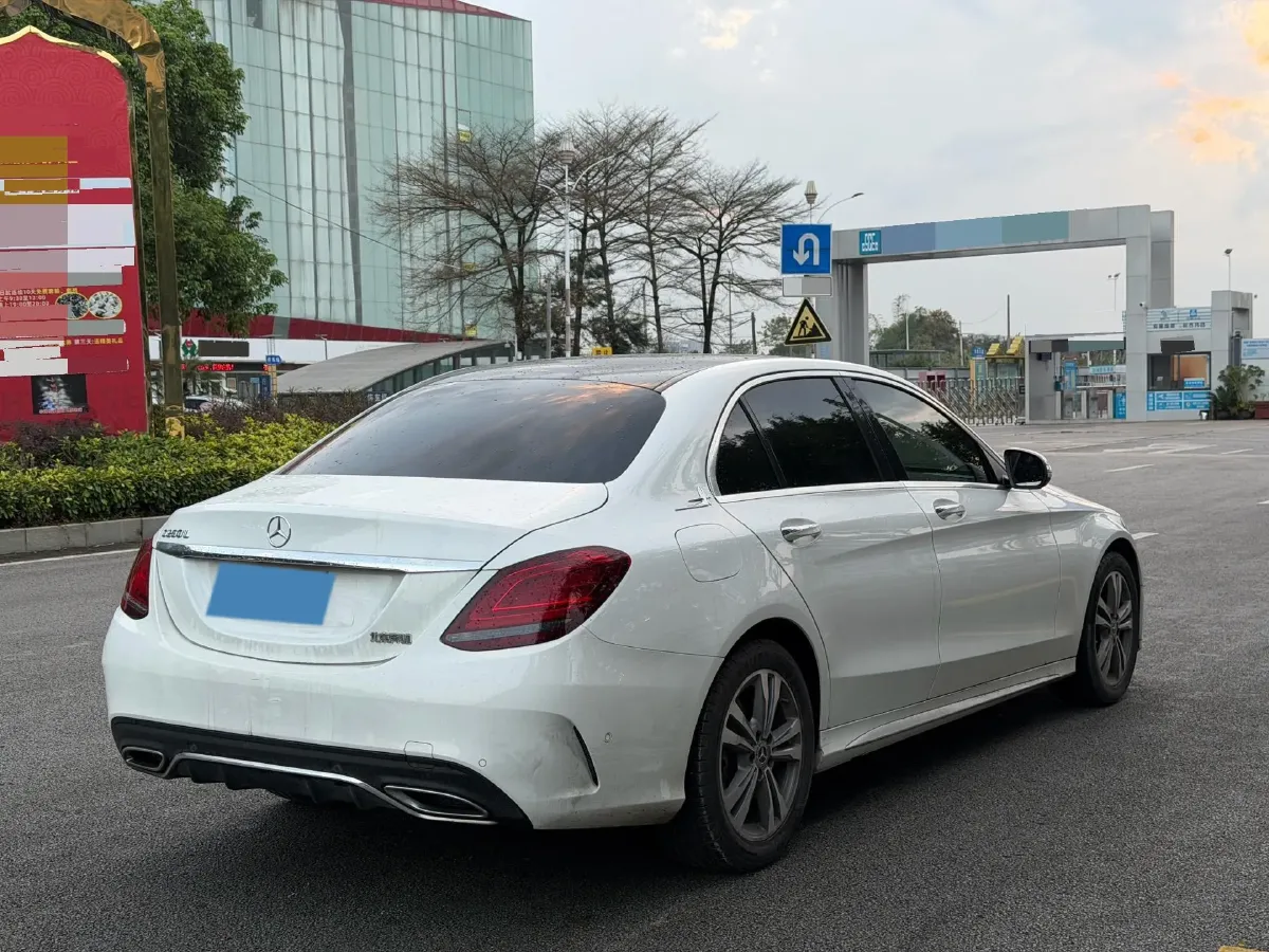 2020 Mercedes-Benz C Class 1.5T 156HP L4 9AT,autocango,china used car exporter,china ev exporter,chinese used car exporter,chinese used ev exporter