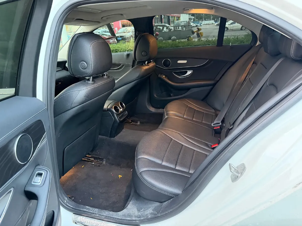 2020 Mercedes-Benz C Class 1.5T 156HP L4 9AT,autocango,china used car exporter,china ev exporter,chinese used car exporter,chinese used ev exporter