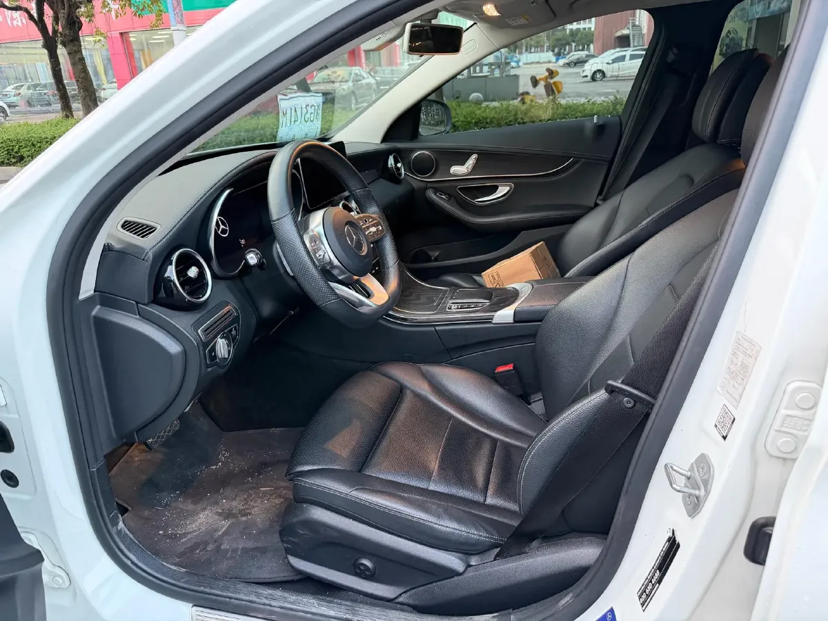 2020 Mercedes-Benz C Class 1.5T 156HP L4 9AT,autocango,china used car exporter,china ev exporter,chinese used car exporter,chinese used ev exporter