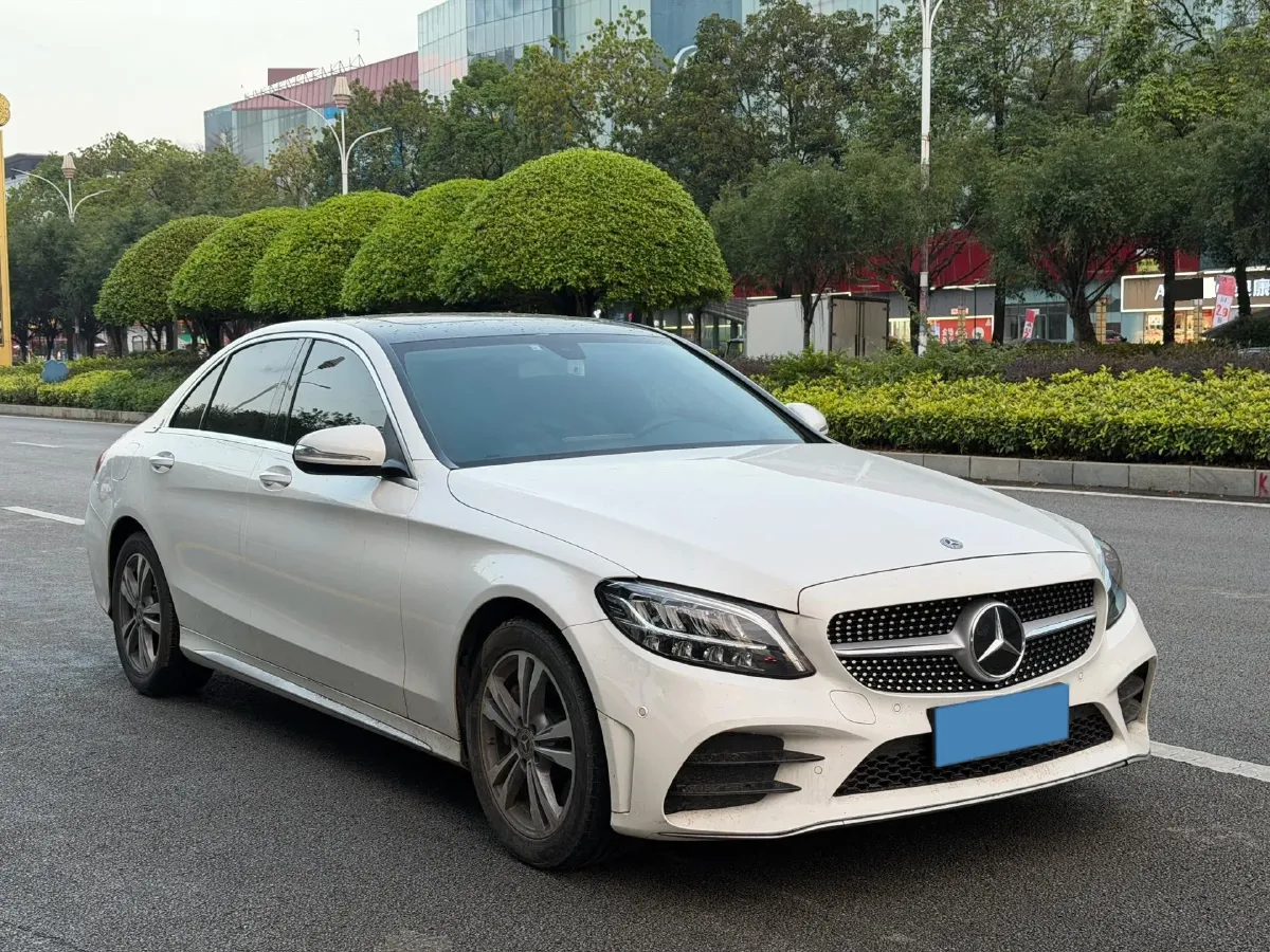 2020 Mercedes-Benz C Class 1.5T 156HP L4 9AT,autocango,china used car exporter,china ev exporter,chinese used car exporter,chinese used ev exporter