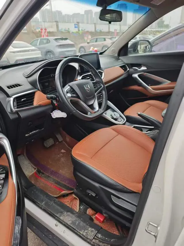 2017 BaoJun 510 1.5L 112HP L4 5AMT,autocango,china used car exporter,china ev exporter,chinese used car exporter,chinese used ev exporter