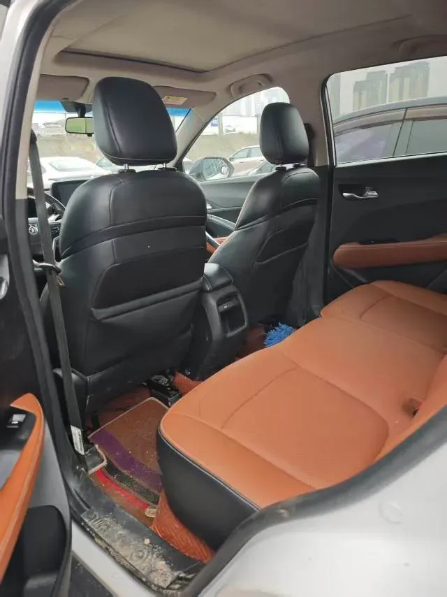 2017 BaoJun 510 1.5L 112HP L4 5AMT,autocango,china used car exporter,china ev exporter,chinese used car exporter,chinese used ev exporter