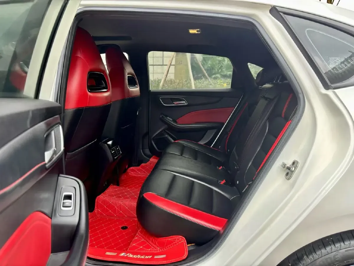 2020 MG MG6 1.5T 181HP L4 7DCT,autocango,china used car exporter,china ev exporter,chinese used car exporter,chinese used ev exporter