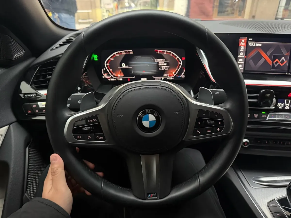 2022 BMW Z4 2.0T 197HP L4 8AT,autocango,china used car exporter,china ev exporter,chinese used car exporter,chinese used ev exporter