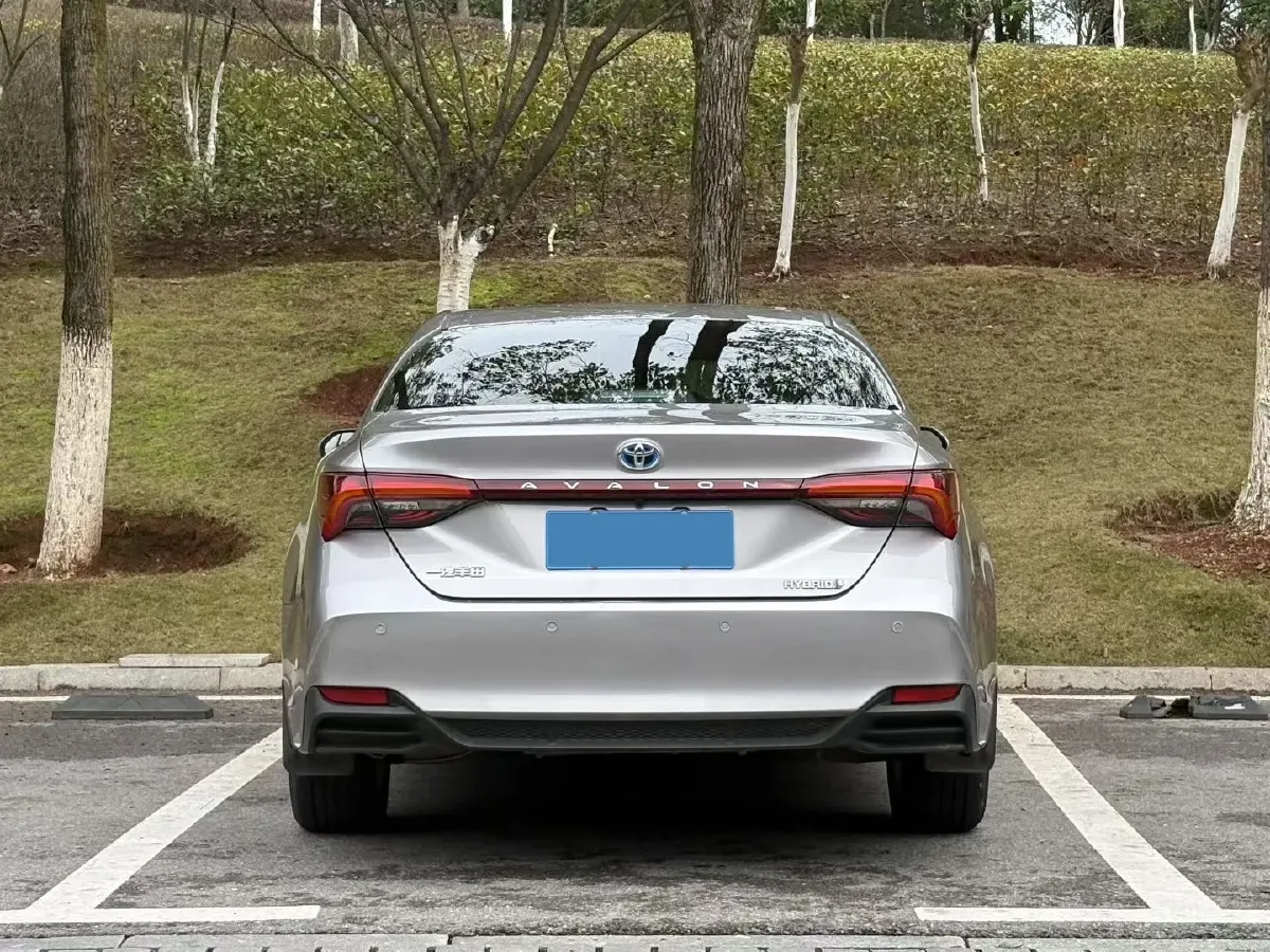 2019 Toyota Avalon 2.5L 178HP L4 E-CVT Hybrid,autocango,china used car exporter,china ev exporter,chinese used car exporter,chinese used ev exporter