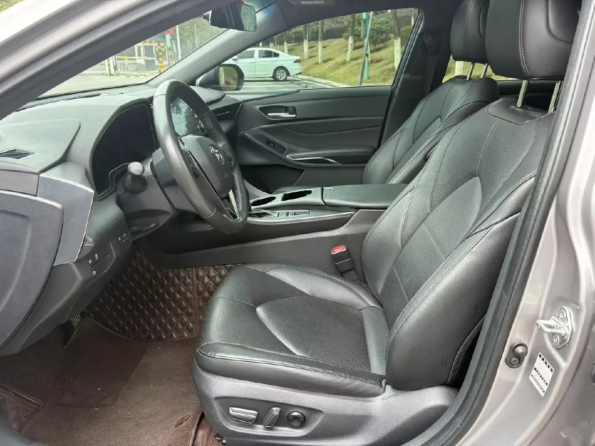 2019 Toyota Avalon 2.5L 178HP L4 E-CVT Hybrid,autocango,china used car exporter,china ev exporter,chinese used car exporter,chinese used ev exporter