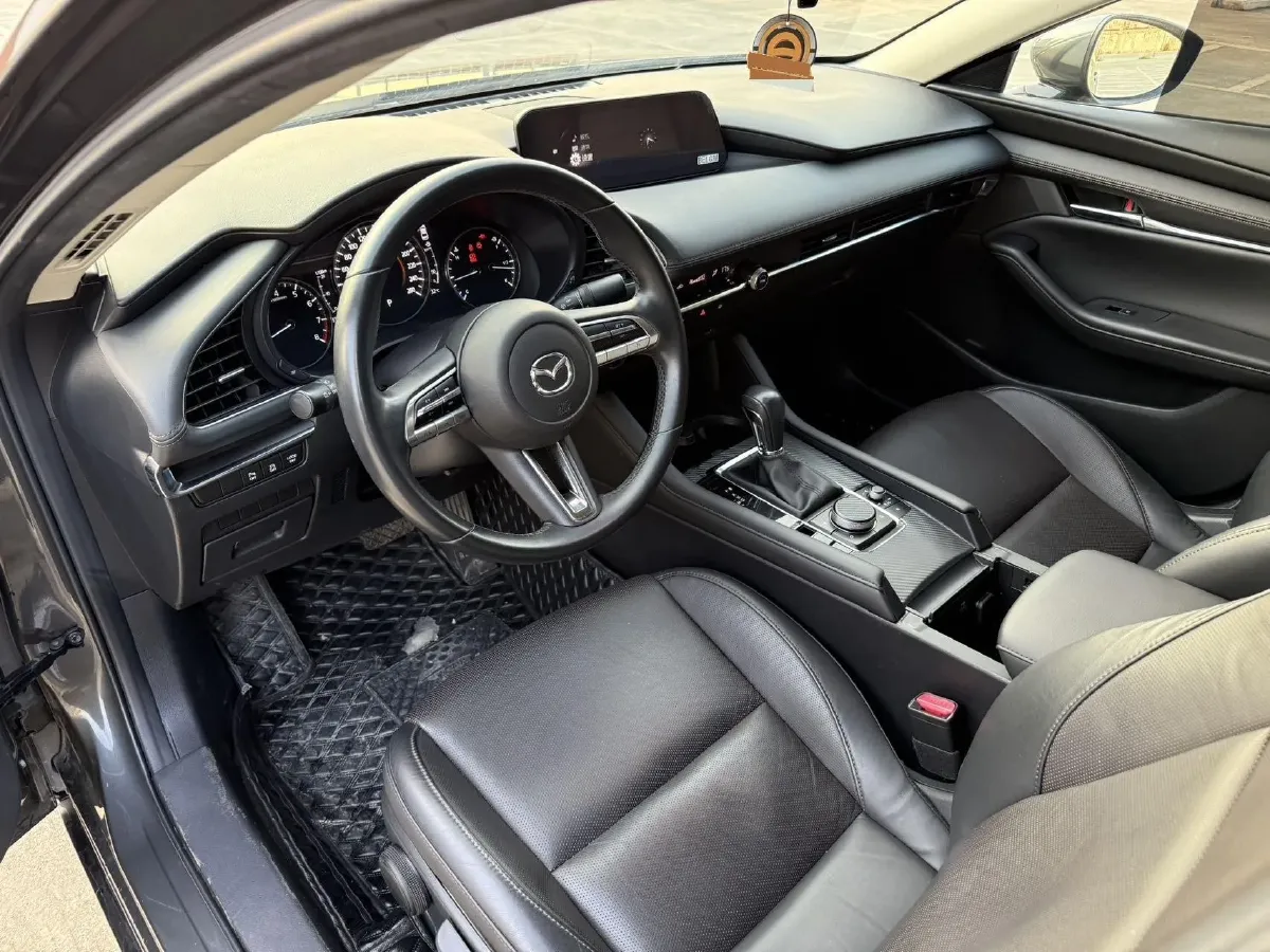 2020 Mazda 3 Axela 2.0L 158HP L4 6AT,autocango,china used car exporter,china ev exporter,chinese used car exporter,chinese used ev exporter