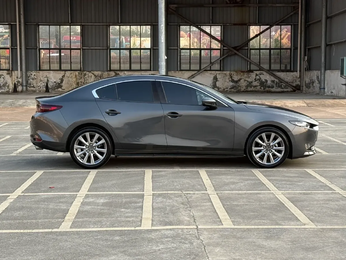 2020 Mazda 3 Axela 2.0L 158HP L4 6AT,autocango,china used car exporter,china ev exporter,chinese used car exporter,chinese used ev exporter