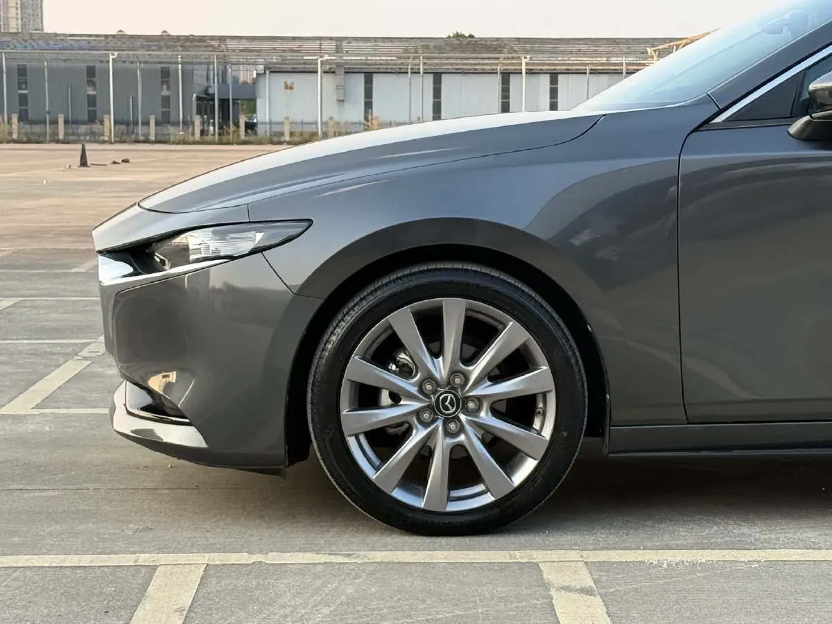 2020 Mazda 3 Axela 2.0L 158HP L4 6AT,autocango,china used car exporter,china ev exporter,chinese used car exporter,chinese used ev exporter