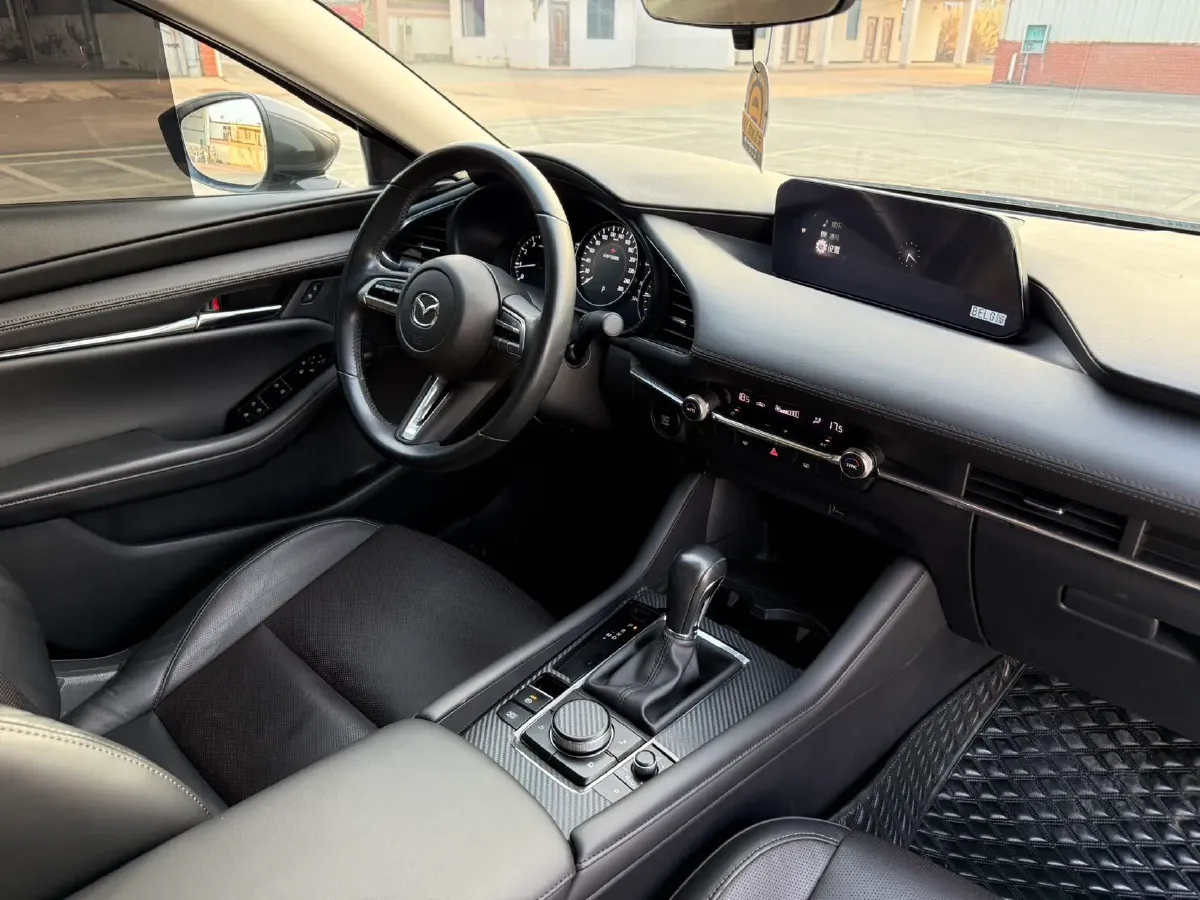 2020 Mazda 3 Axela 2.0L 158HP L4 6AT,autocango,china used car exporter,china ev exporter,chinese used car exporter,chinese used ev exporter