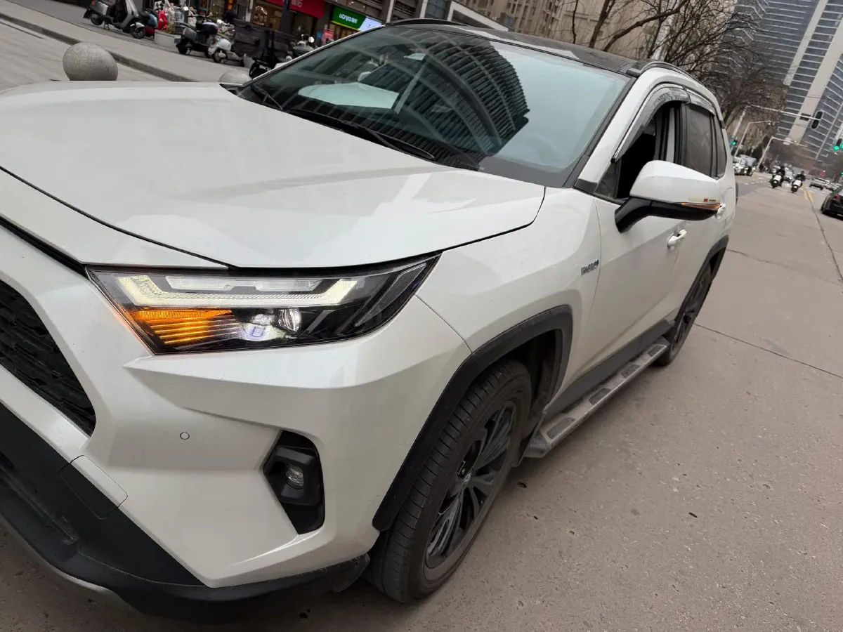 2023 Toyota RAV4 2.5L 178HP L4 E-CVT Hybrid,autocango,china used car exporter,china ev exporter,chinese used car exporter,chinese used ev exporter