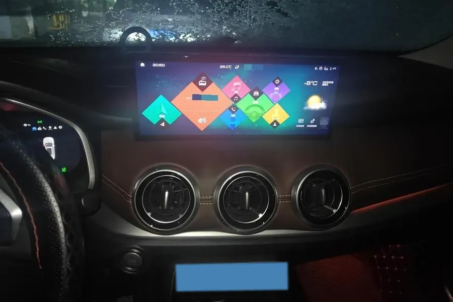 2020 WEY VV6 2.0T 227HP L4 7DCT,autocango,china used car exporter,china ev exporter,chinese used car exporter,chinese used ev exporter