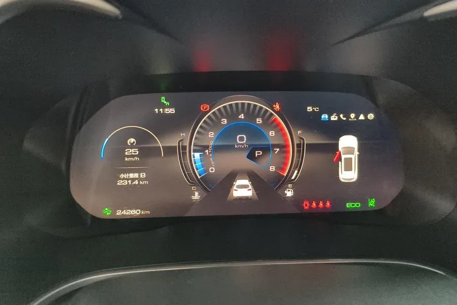 2020 WEY VV6 2.0T 227HP L4 7DCT,autocango,china used car exporter,china ev exporter,chinese used car exporter,chinese used ev exporter