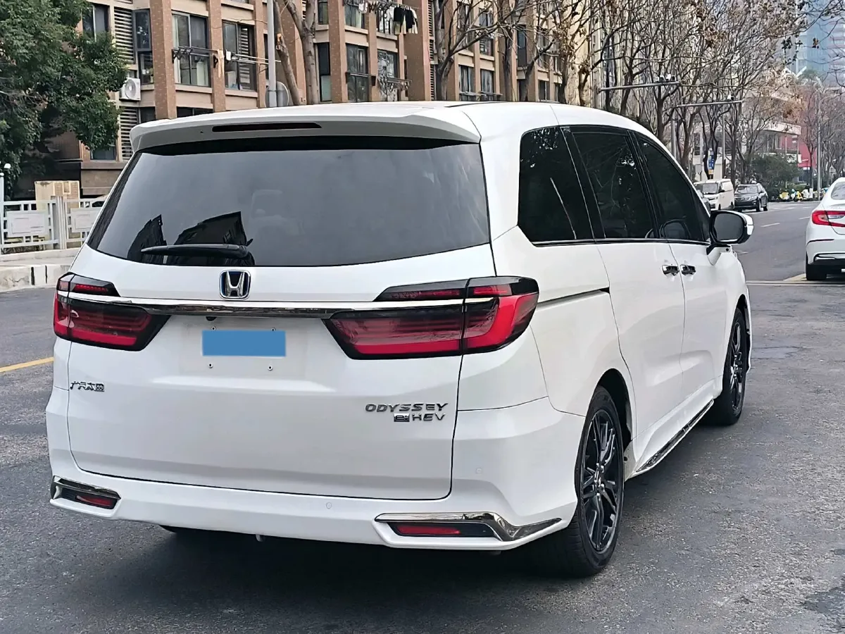2022 Honda Odyssey 2.0L 146HP L4 E-CVT Hybrid,autocango,china used car exporter,china ev exporter,chinese used car exporter,chinese used ev exporter