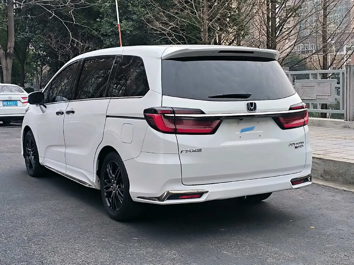 2022 Honda Odyssey 2.0L 146HP L4 E-CVT Hybrid,autocango,china used car exporter,china ev exporter,chinese used car exporter,chinese used ev exporter