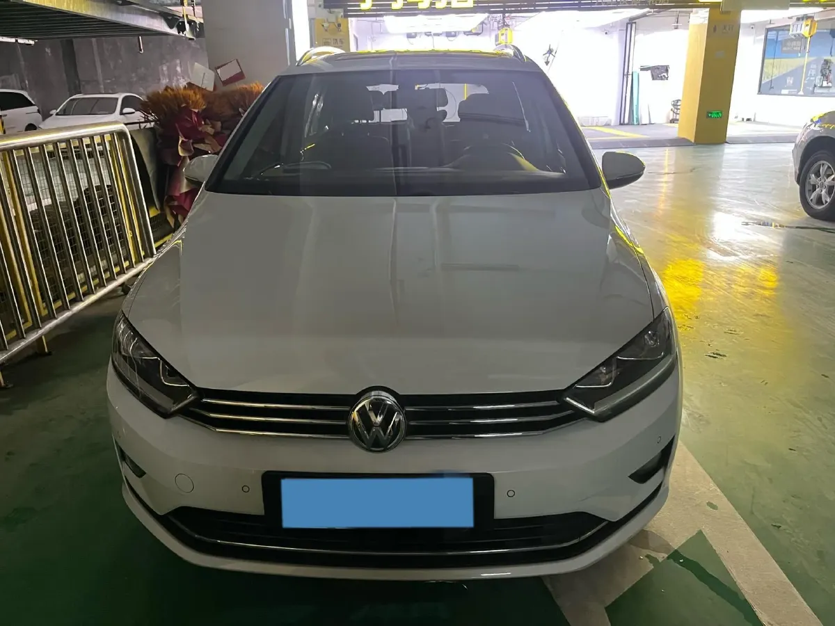 2018 Volkswagen Golf Sportsvan 1.4T 131HP L4 7DCT,autocango,china used car exporter,china ev exporter,chinese used car exporter,chinese used ev exporter