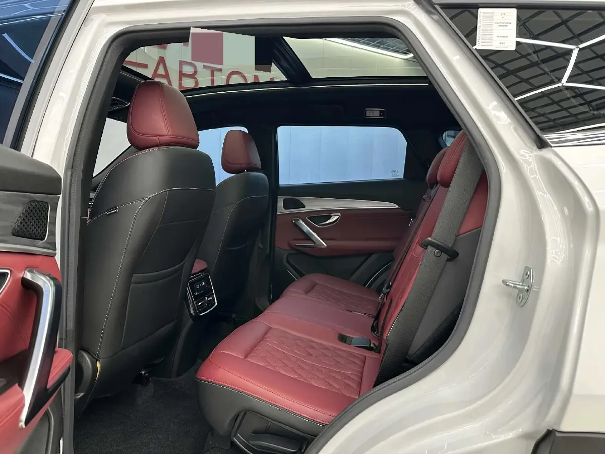 2023 Jetour X70 Plus 1.5T 156HP L4 6DCT,autocango,china used car exporter,china ev exporter,chinese used car exporter,chinese used ev exporter