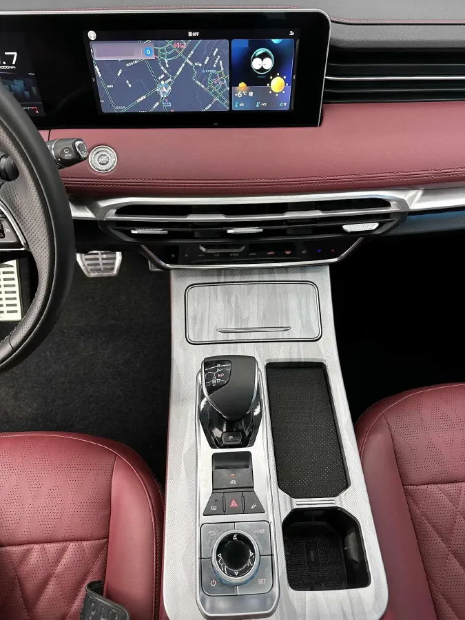 2023 Jetour X70 Plus 1.5T 156HP L4 6DCT,autocango,china used car exporter,china ev exporter,chinese used car exporter,chinese used ev exporter