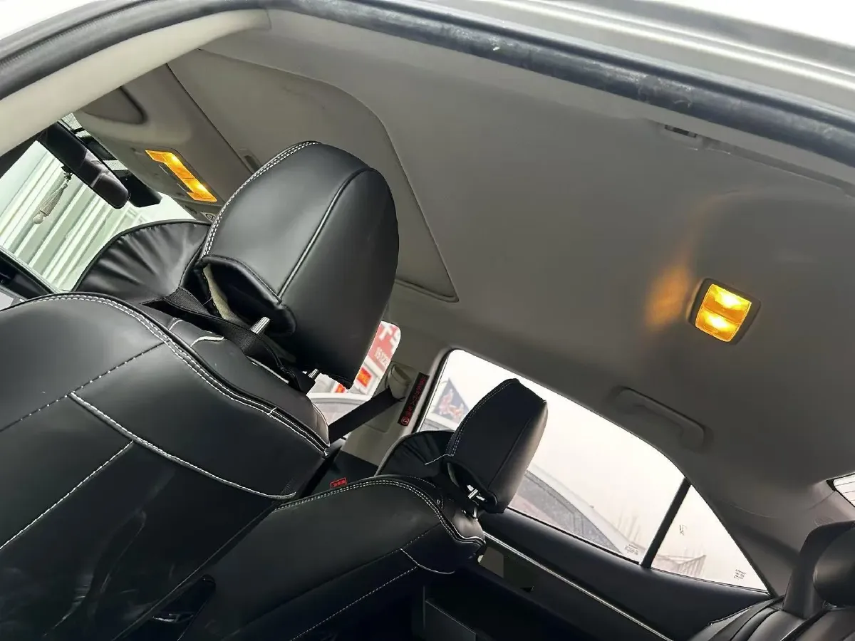 2019 Mercedes-Benz A Class 1.3T 136HP L4 7DCT,autocango,china used car exporter,china ev exporter,chinese used car exporter,chinese used ev exporter