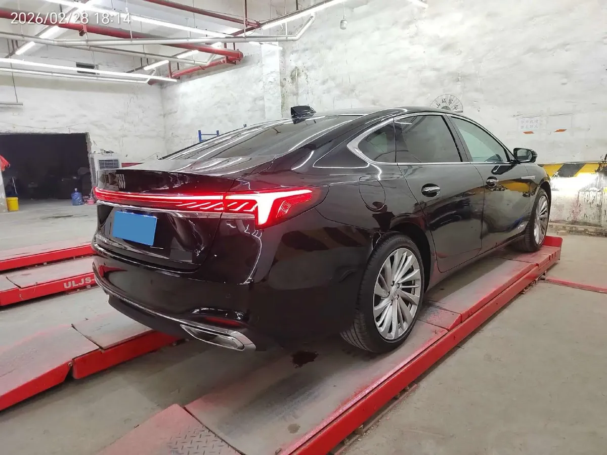 2025 Buick Larcosse 2.0T 237HP L4 9AT,autocango,china used car exporter,china ev exporter,chinese used car exporter,chinese used ev exporter