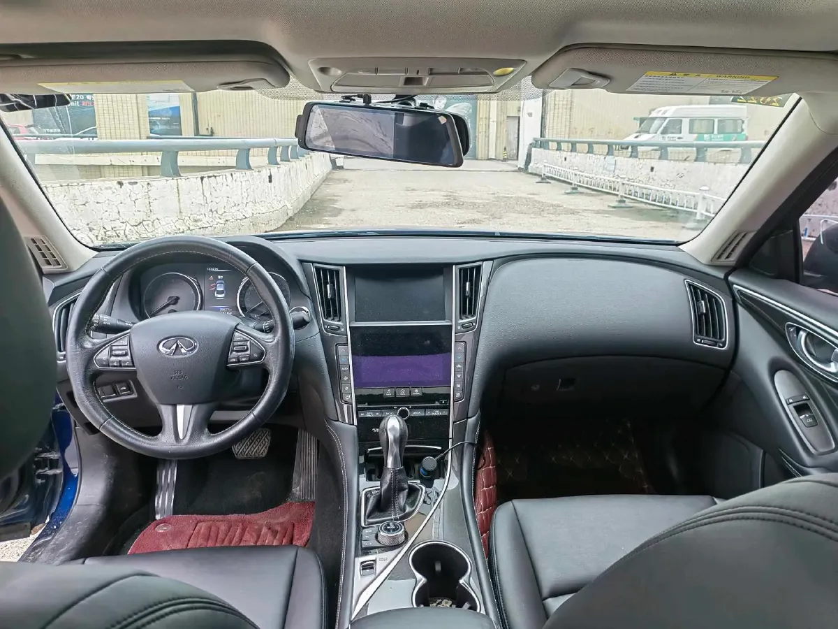 2016 Infiniti Q50L 2.0T 211HP L4 7AT,autocango,china used car exporter,china ev exporter,chinese used car exporter,chinese used ev exporter