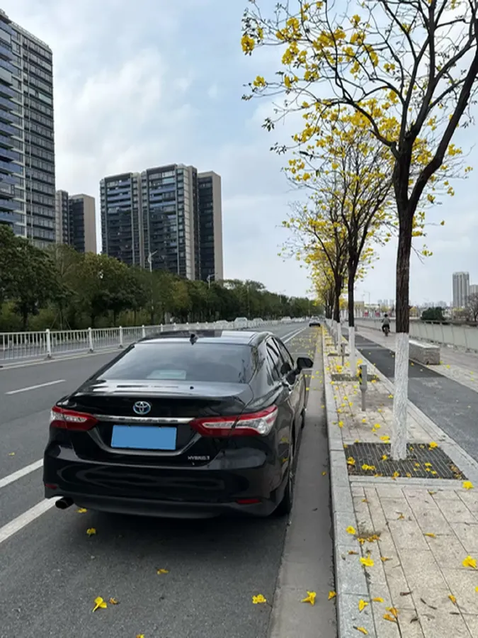 2021 Toyota Camry 2.5L 178HP L4 E-CVT Hybrid,autocango,china used car exporter,china ev exporter,chinese used car exporter,chinese used ev exporter