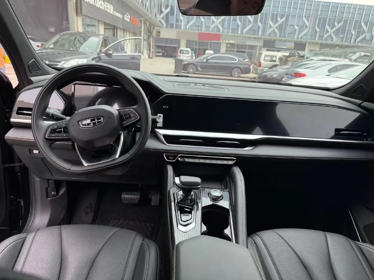 2024 Geely Monjaro 2.0T 218HP L4 7DCT,autocango,china used car exporter,china ev exporter,chinese used car exporter,chinese used ev exporter