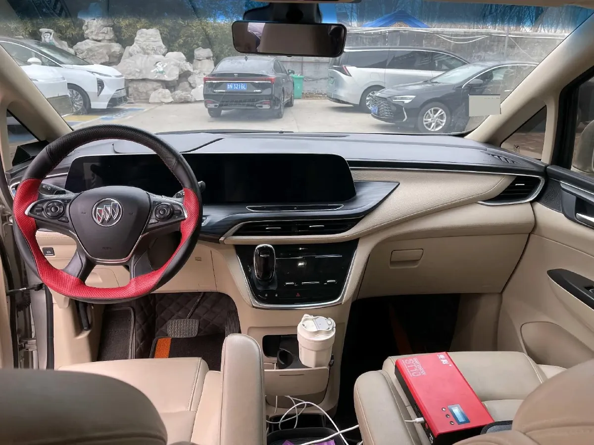 2022 Buick GL8 2.0T 237HP L4 9AT,autocango,china used car exporter,china ev exporter,chinese used car exporter,chinese used ev exporter