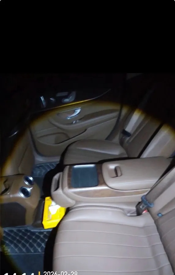 2020 Mercedes-Benz E Class 2.0T 258HP L4 9AT,autocango,china used car exporter,china ev exporter,chinese used car exporter,chinese used ev exporter