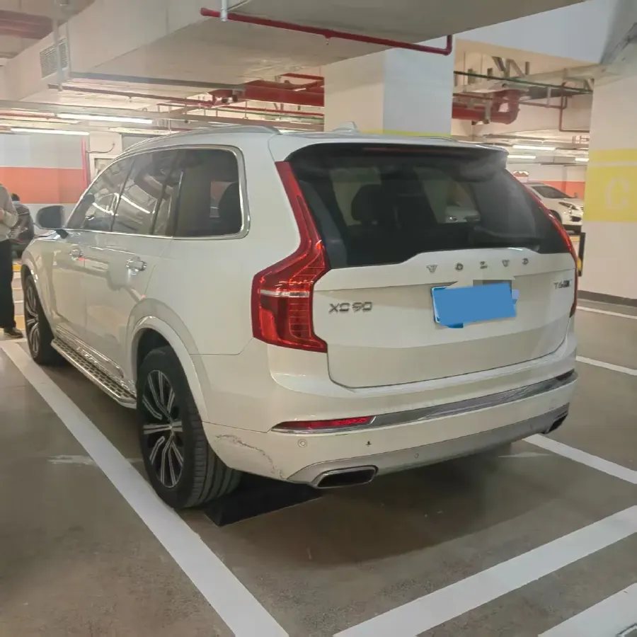 2020 Volvo XC90 2.0T 320HP L4 8AT,autocango,china used car exporter,china ev exporter,chinese used car exporter,chinese used ev exporter